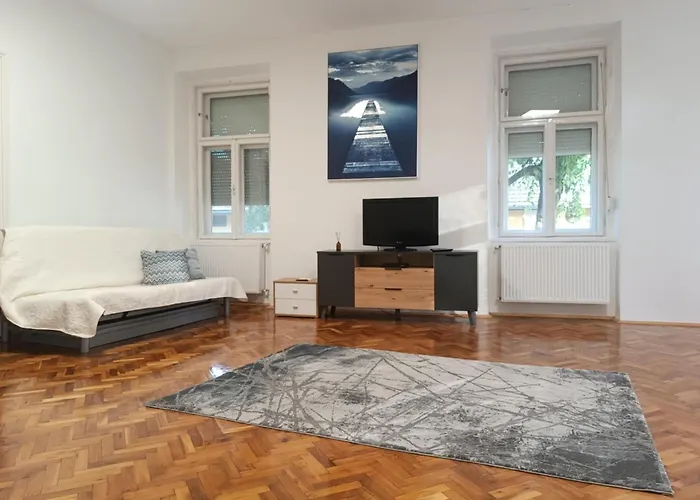 Apartament Ibolya